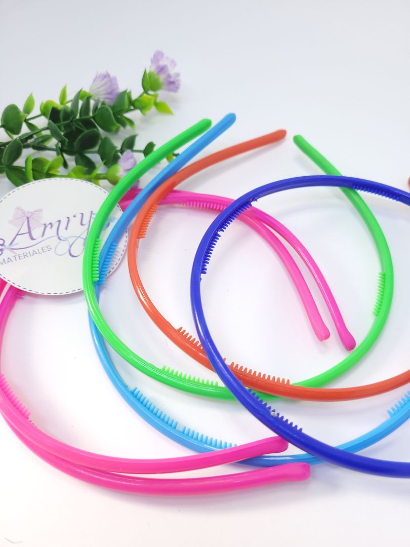 Unid. Diadema 5mm Colores 