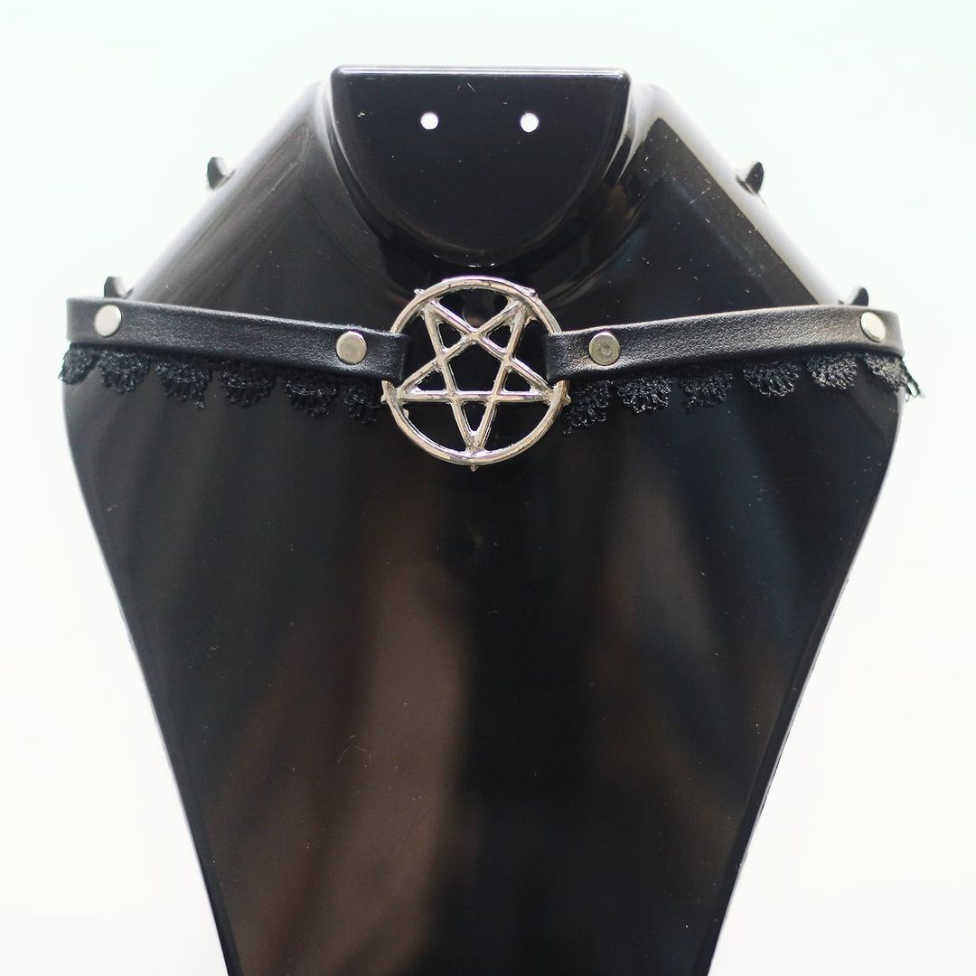 CHOKER, ENCAJE PENTAGRAMA