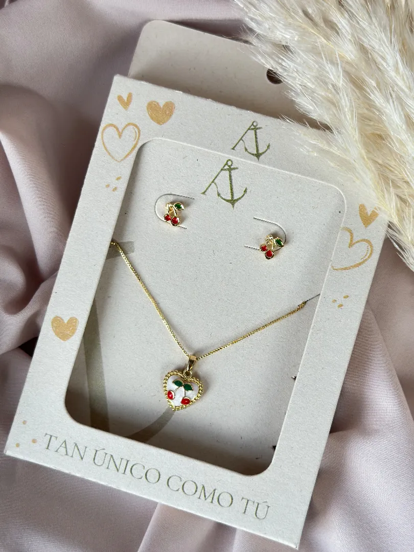 Set corazón cereza 
