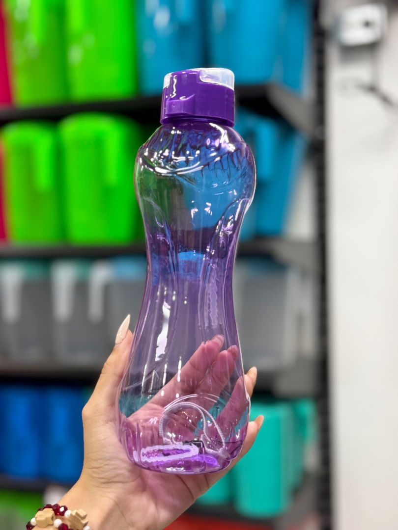 Botella Deportiva Ergonómica Transparente con Correa de Mano