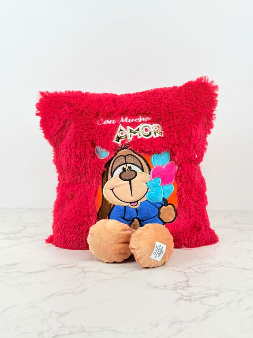 COJINES DE PATAS 40*40