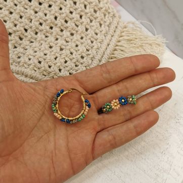 Candongas medianas en mostacilla de flor - imagen 1