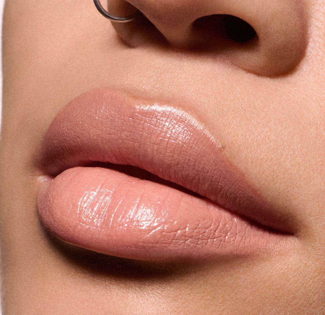 MAC MACXIMAL SATIN LIPSTICK HOLIDAY