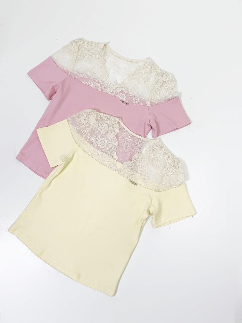 BLUSA ENCAJE PASTEL