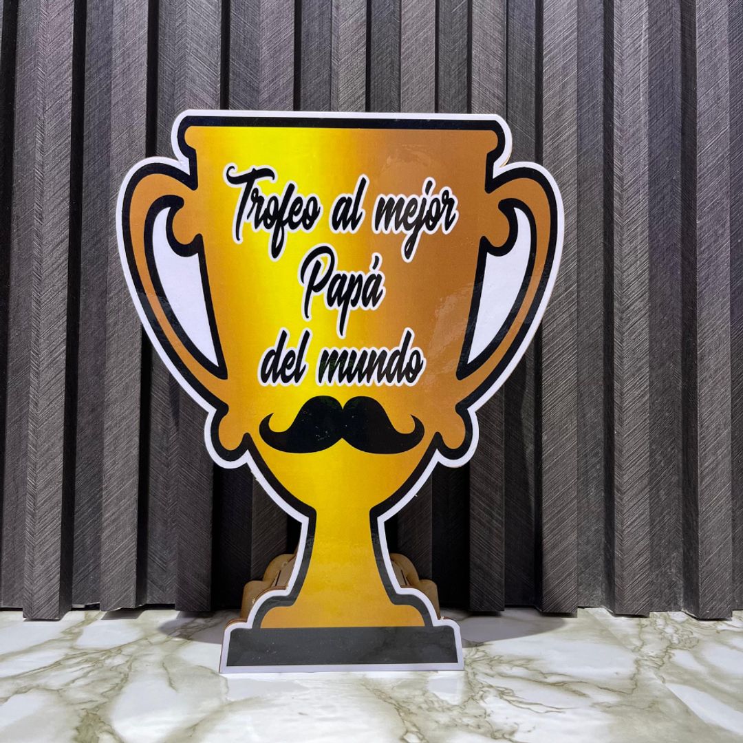 TROFEO MDF  25x20x7 CM 
