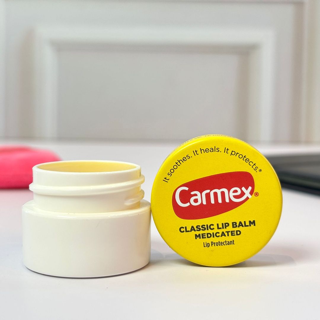Lip Balm Carmex Pomada