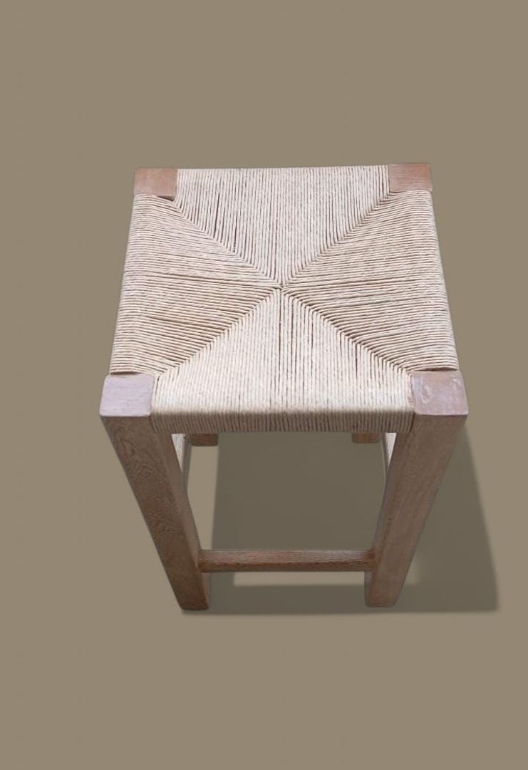 Butaco alto en roble 