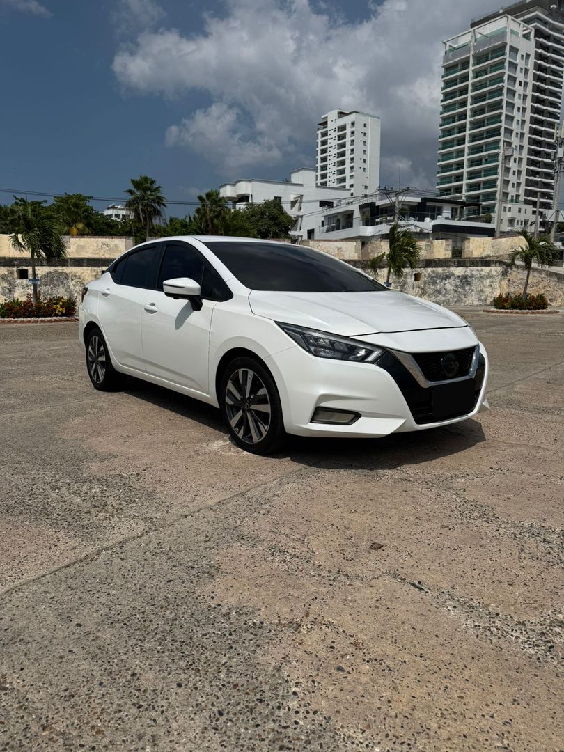 NISSAN VERSA EXCLUSIVE AUT 2021