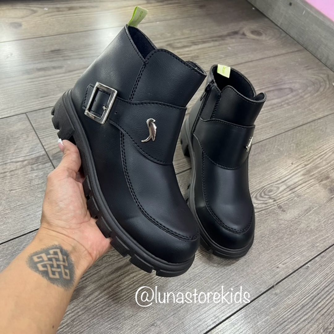 TALLAS 37, 34, 32, 31, 30