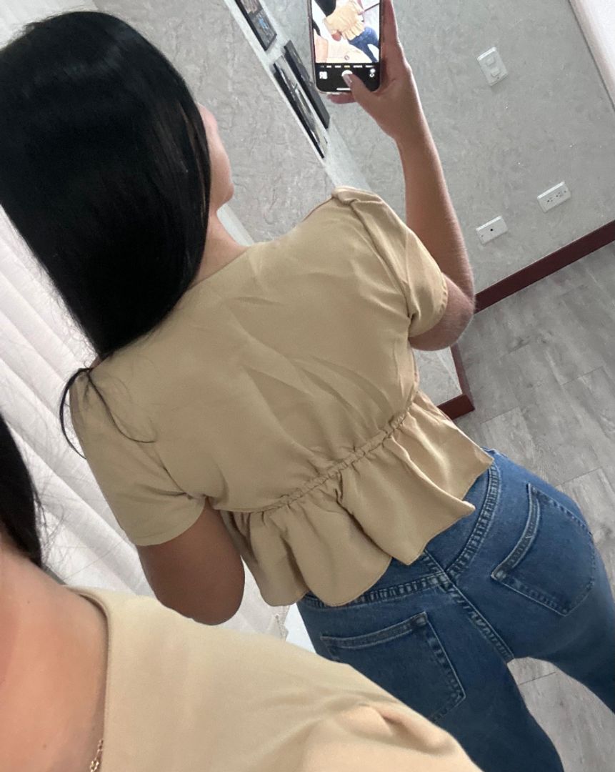 5704