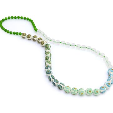 Imagen del producto CERAMIC AND SEMIPRECIOUS STONES