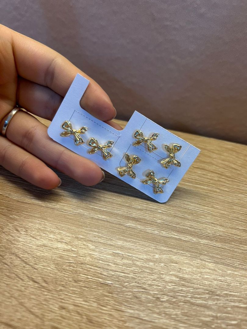 ARETES