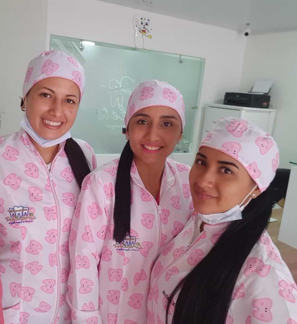 Bata Antifluido Estampada 
