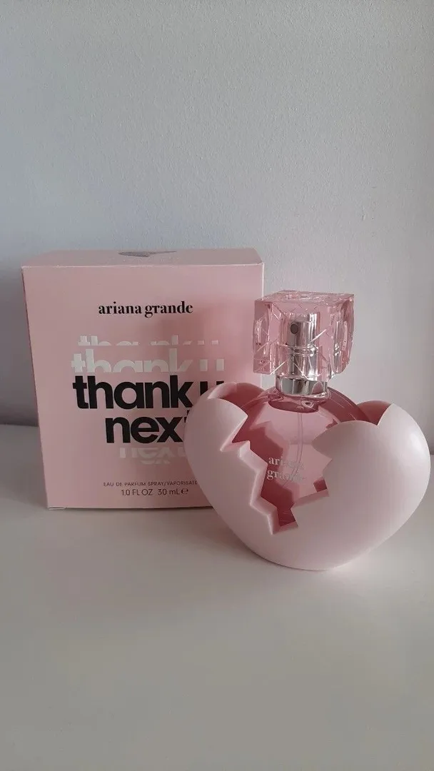 Thank U next Ariana grande 