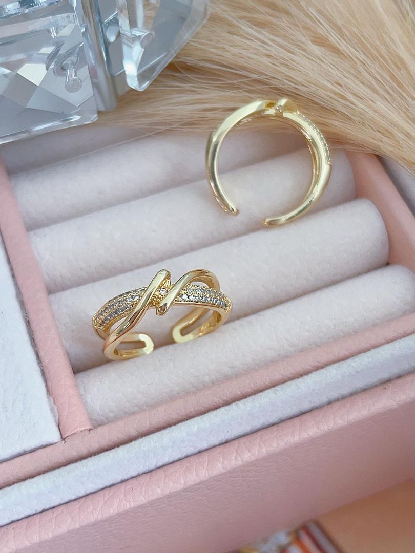 Anillos ajustables en rodio