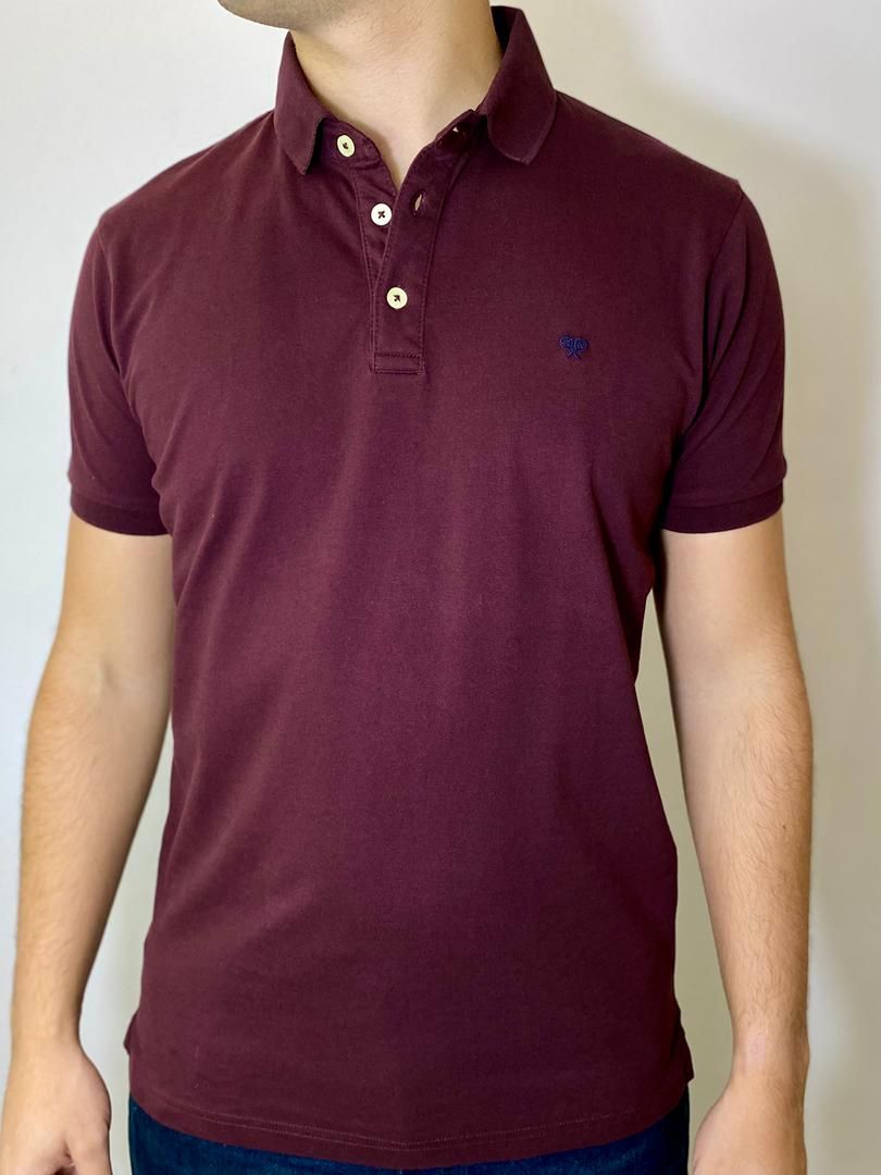 POLO TENNIS ESSENCIAL - VINO 