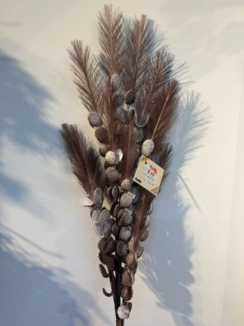 ESPIGA EN ESPUMADO CON PAMPAS ENVEJECIDO
