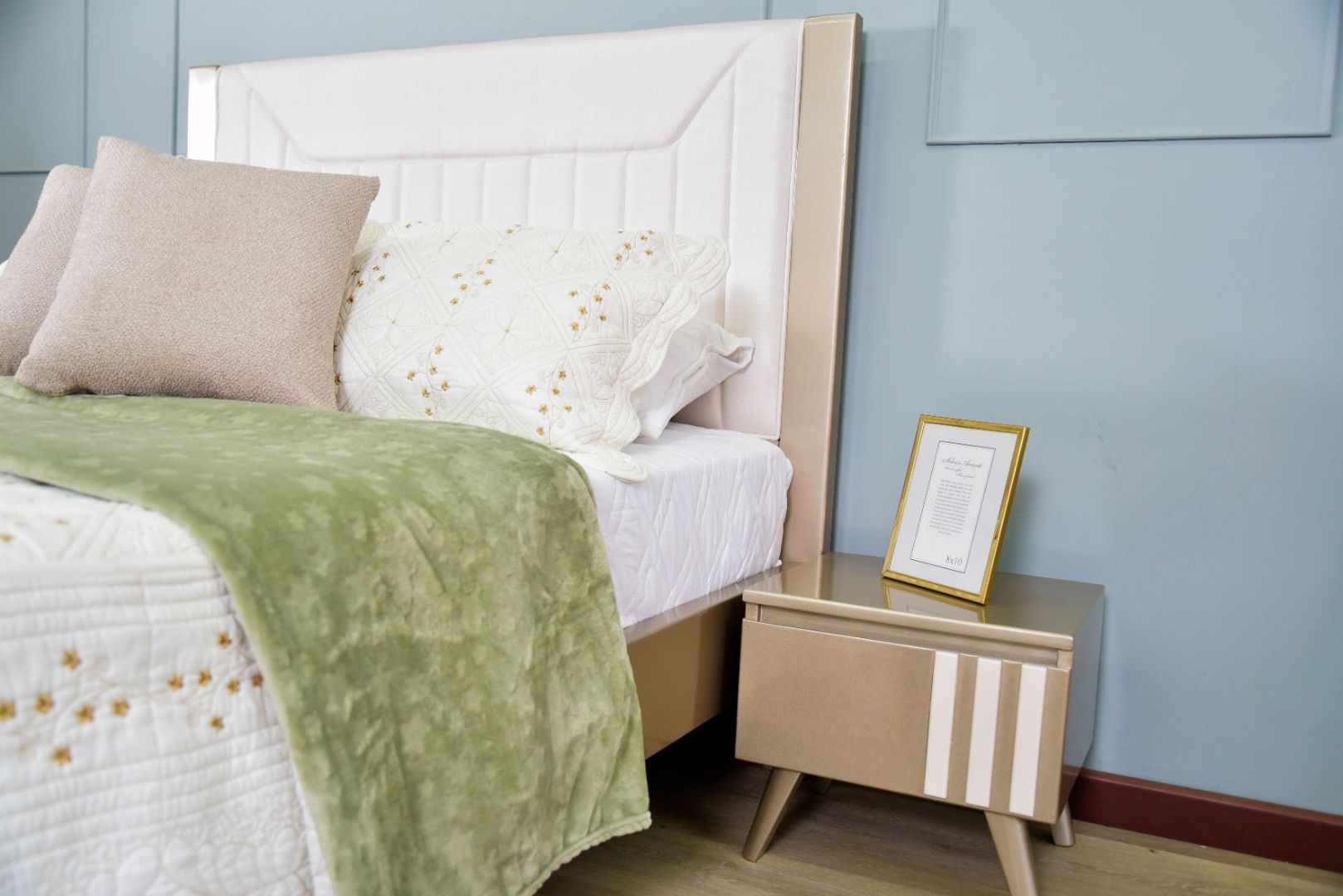 ALCOBA ALPES 140 ESPEJO CON LUZ 