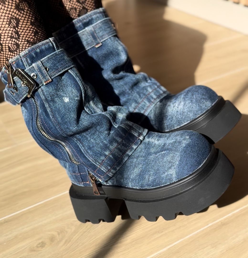 BOTA DENIM CORREA 