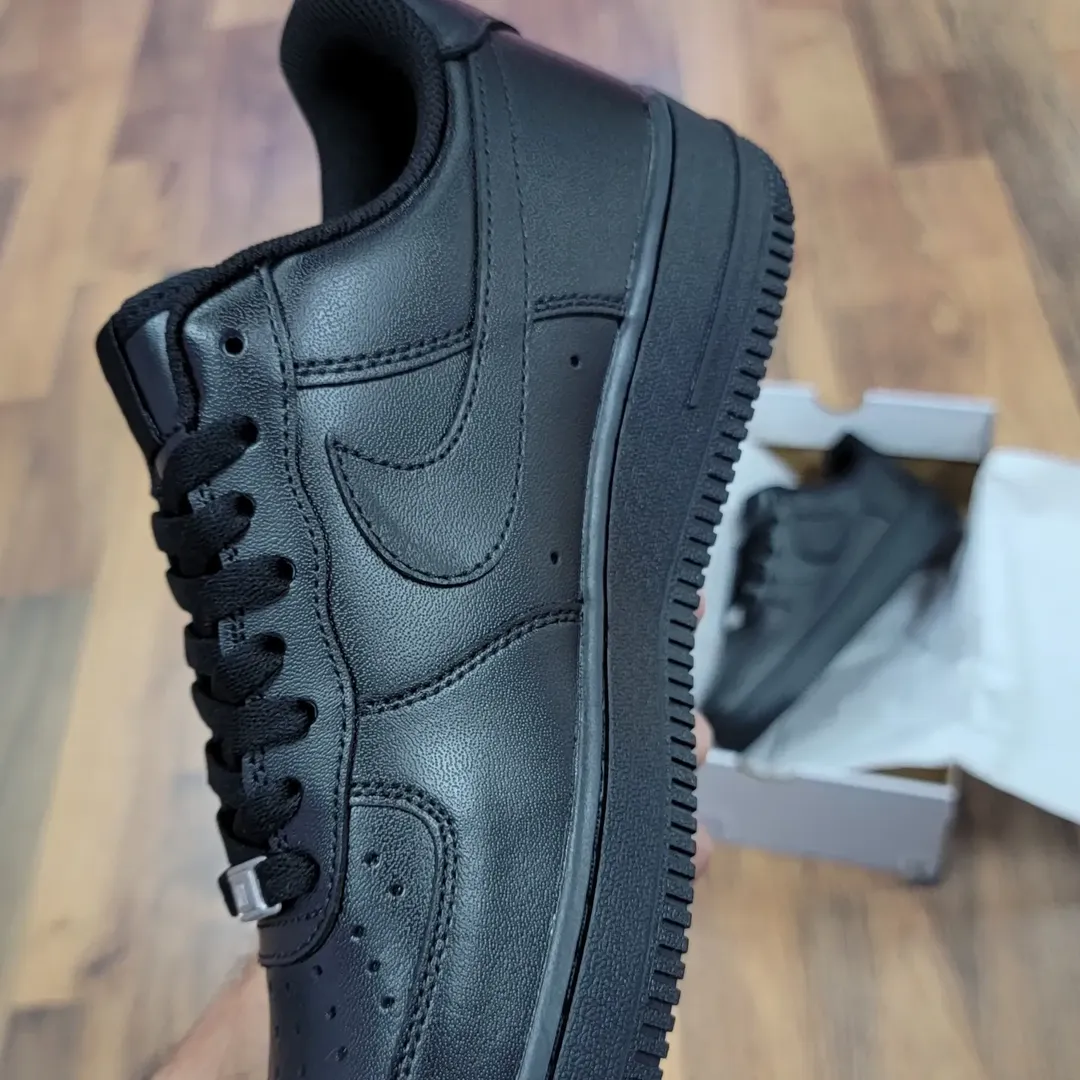 Nike airforce1 black