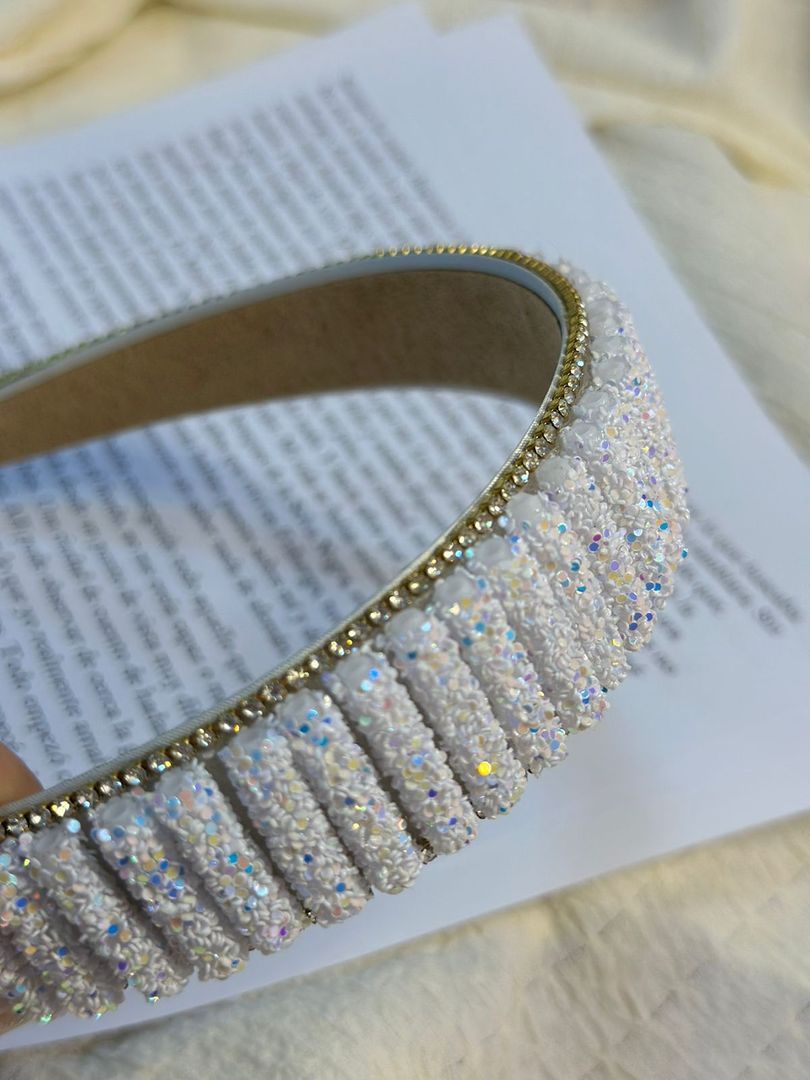 DIADEMA DECORADA