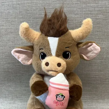 Imagen del producto TORO CON TETERO CAFÉ 40 CM