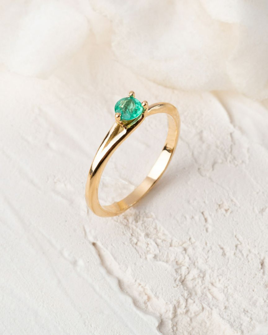 Anillo Leda