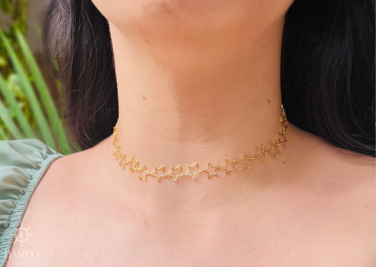 Choker estrella silueta