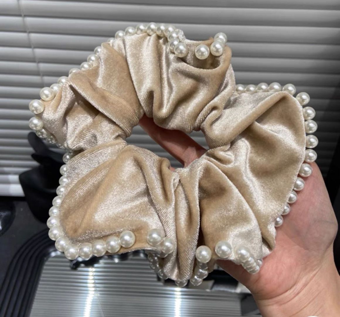 Scrunchie perlas 