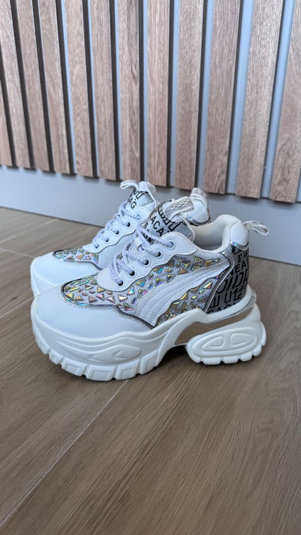 TENIS BARBIE WHITE 