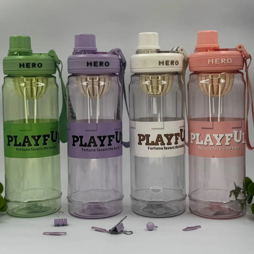 TERMO PLASTICO HERO PLAYFUL 770ml REF 2605005