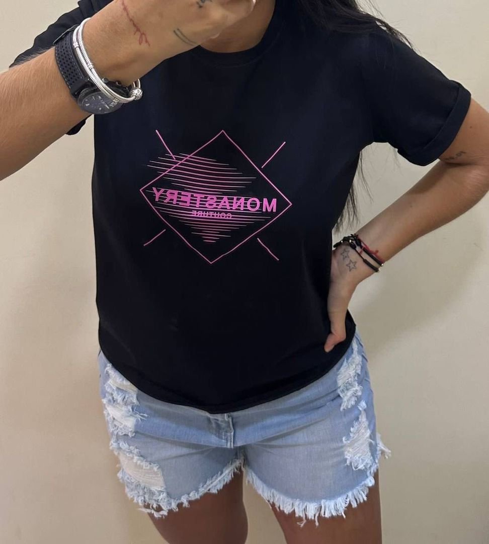 Camiseta en Tela fría 