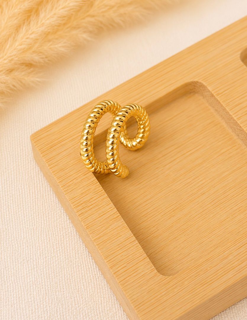 Earcuff grande dorado 