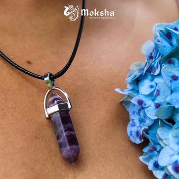 Imagen del producto Cuero con Cristal Amatista 