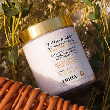 MANTEQUILLA Vanilla Baby Shimmer de Truly - imagen 1