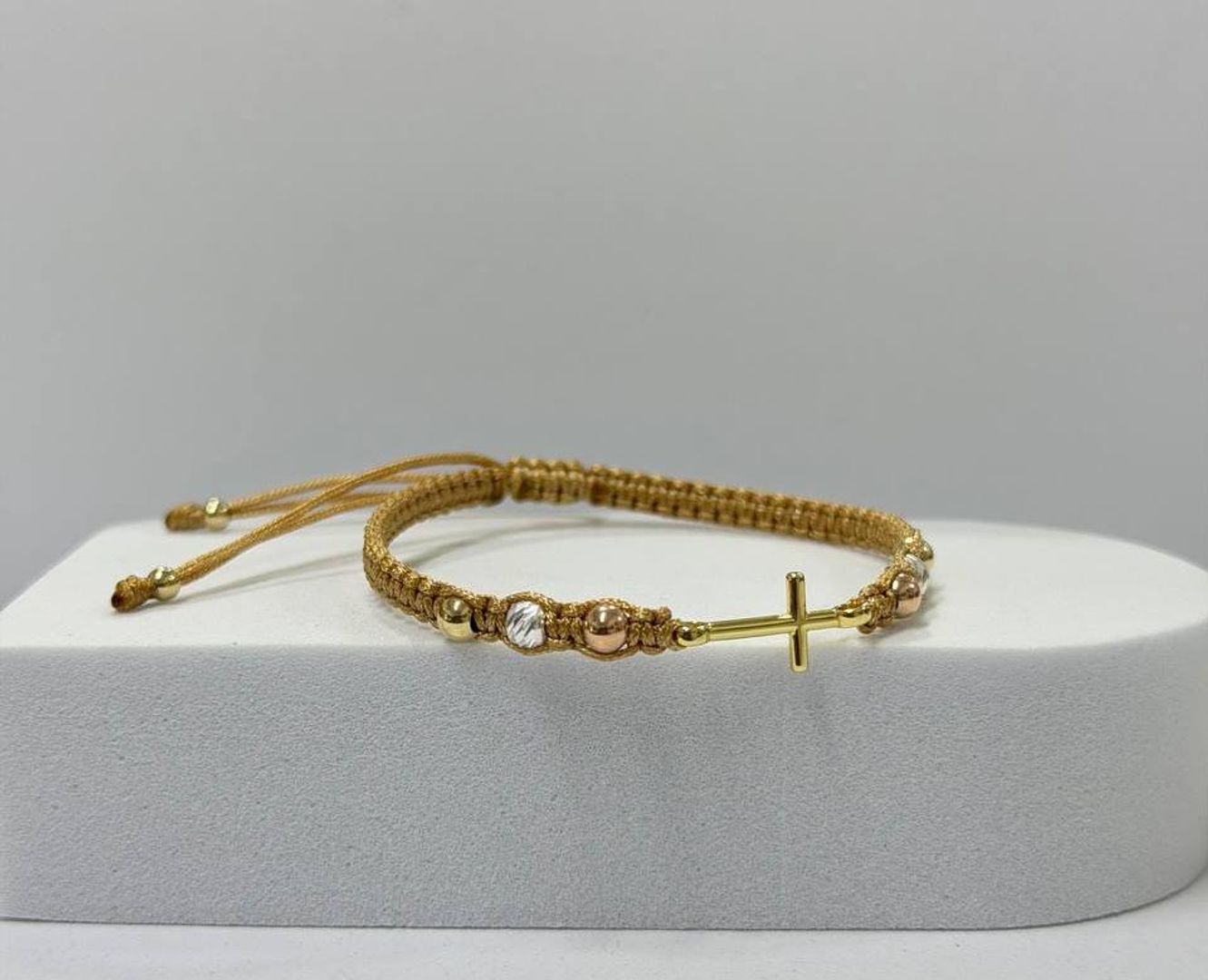 Pulsera cruz inri tubular lisa balin 3  oros 4mm