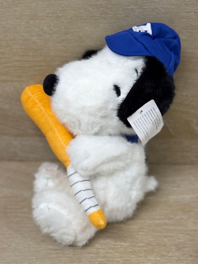 000 SNOOPY 