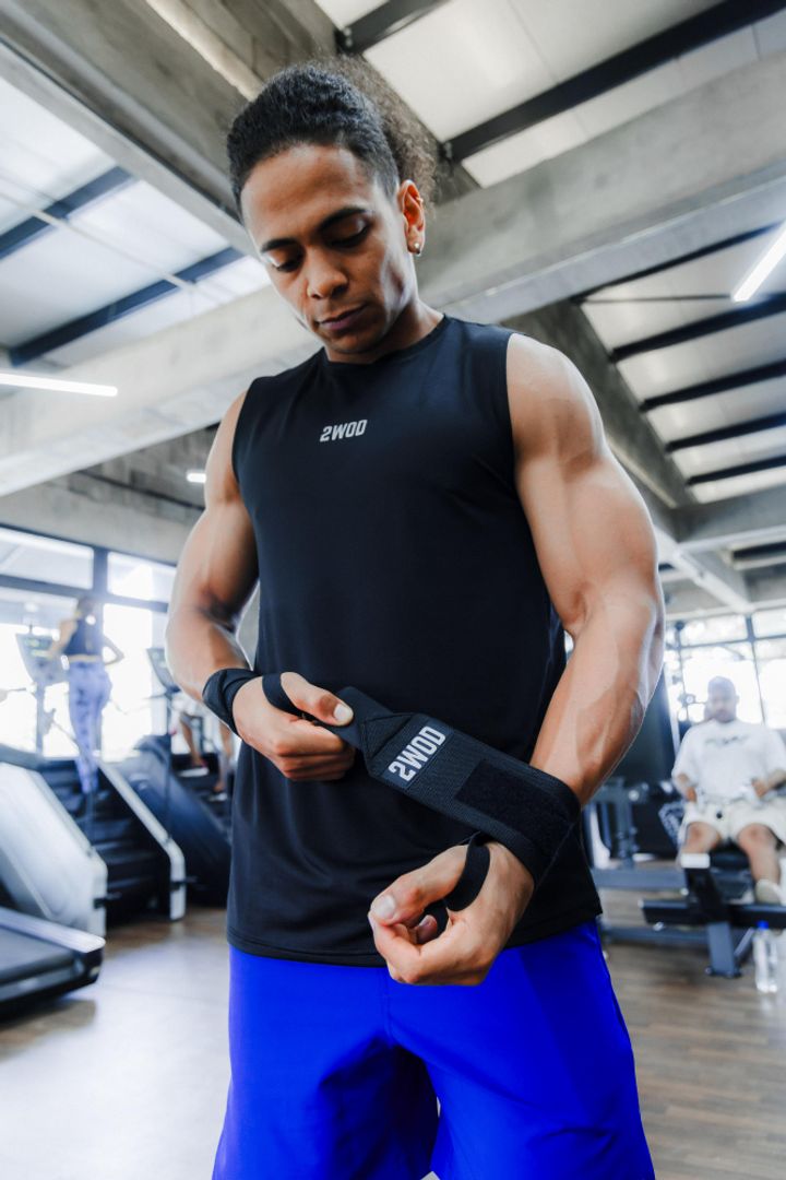 MUÑEQUERAS ELÁSTICAS NEGRAS/NEGRAS