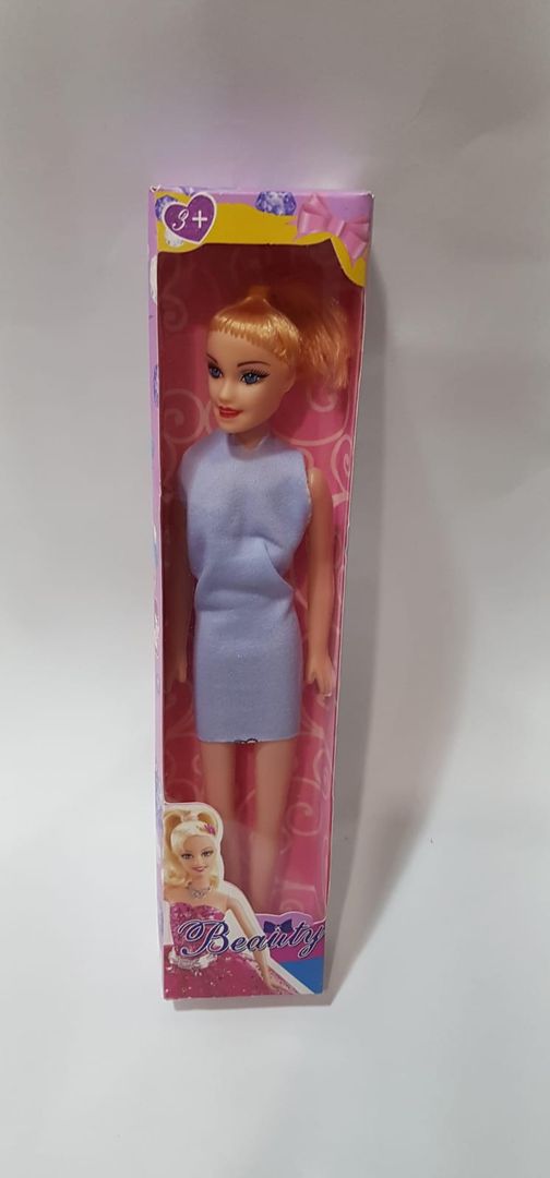 MUÑECA BARBIE SENCILLA