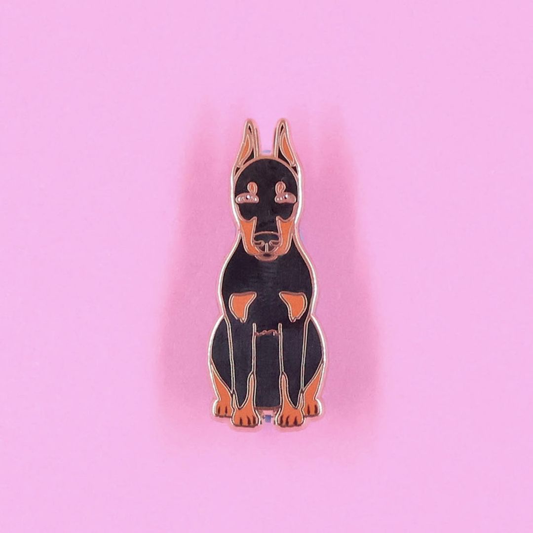 PIN DOBERMAN NEGRO