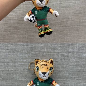 Imagen del producto LLAVERO MASCOTA MUNDIAL 20CM 