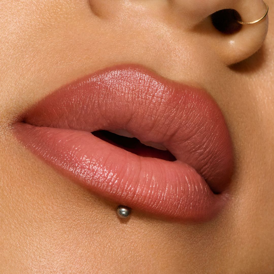 LIPGLAZER GLOSSY LIP LINER VELVET TEDDY