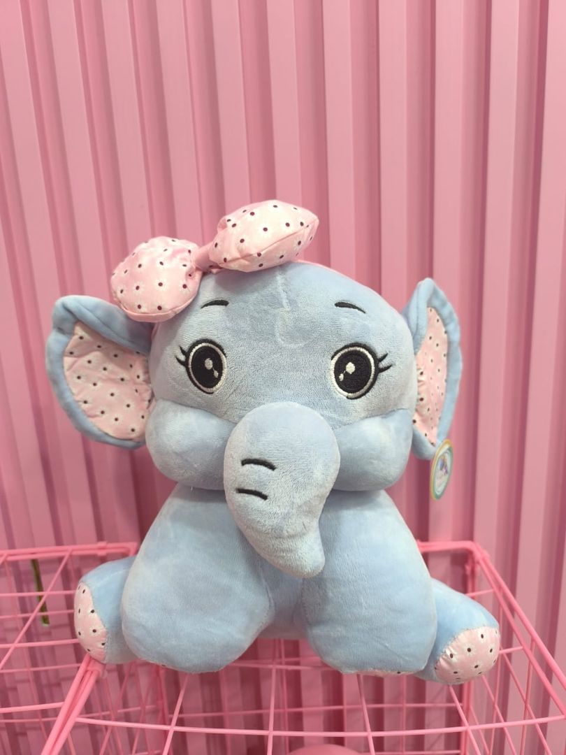 ELEFANTE CON LAZO