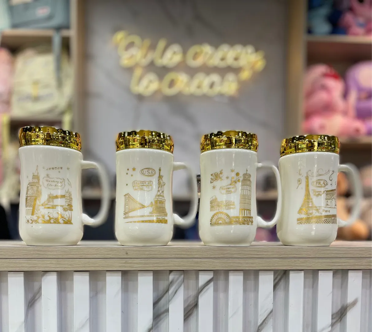 MUG TAPA ESPEJO DORADO 