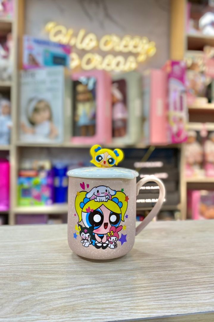 TAZAS CHICHAS SUPER PODEROSAS CON TAPA FIGURA