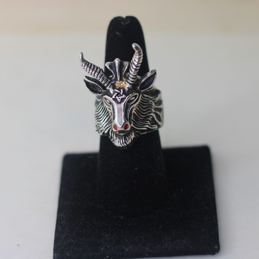 ANILLO CABRA