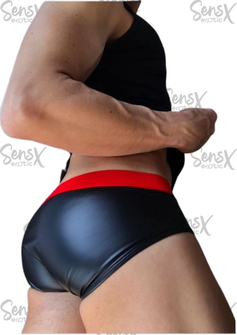 Bóxer ajustado de material efecto cuero 