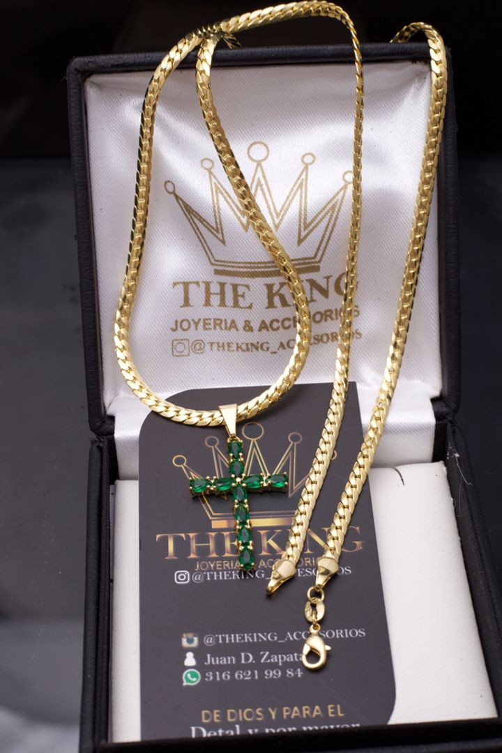 Cadena serpiente más dije 