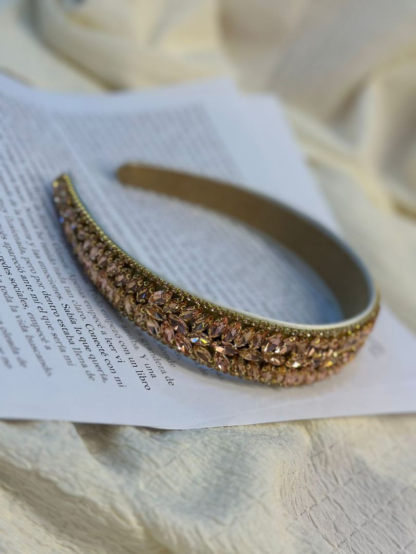 DIADEMA DECORADA