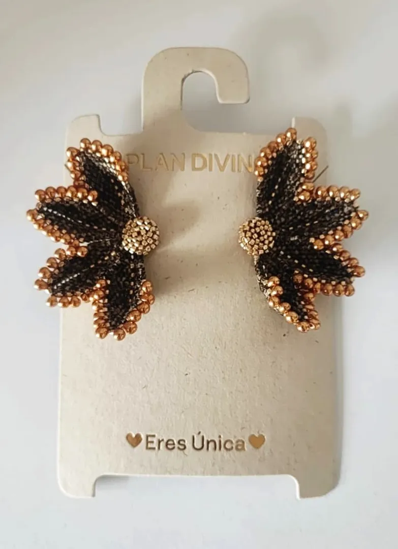 Areta Flor 4 Pétalos Miyuki